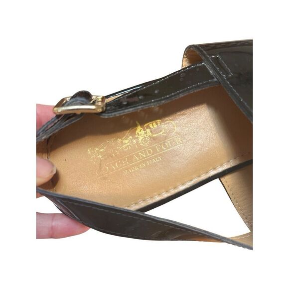 Coach & Four Women Sandals 8.5 Black Patent Leather Gold Ring Slingback Italy - Picture 6 of 10